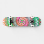 Groovy Colorful Spiral Digitales Abstraktes Frakta Skateboard (Horizontal)