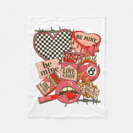 Groovy Coquette Western Valentines Day Collage Cli Fleecedecke (Vorderseite)