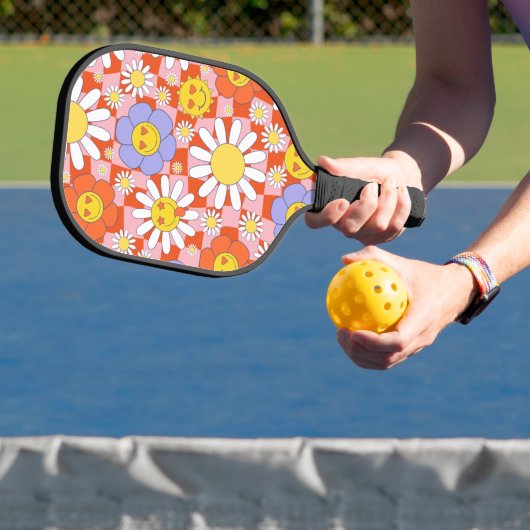Groovy Daisy Floral Checkerboard, Y2K 90s Pickleball Schläger (InSitu)