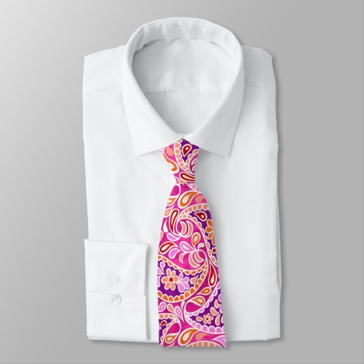 Groovy Daisy Paisley BoHo Wasserfarbe - Fuchsia Krawatte (Gebunden)