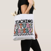 Groovy Earth Tones Teacher Quote Art Tasche (Von Nahem)