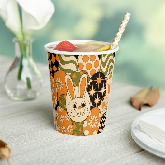 Groovy Easter Bunny Party Paper Cups Pappbecher (In Situ)