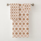 Groovy Floral Towel 70s Sage & Terracotta Vibes Badhandtuch Set (Insitu)