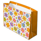 Groovy Flower Power (Orange) Große Geschenktüte (Rückseite Schrägansicht)