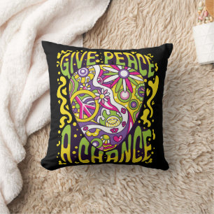 Groovy Give Peace a Chance Kissen