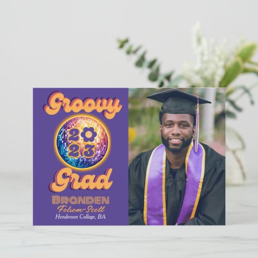 Groovy Grad Retro Disco Peace 2023 Abschluss Einladung (Stehend Vorderseite)