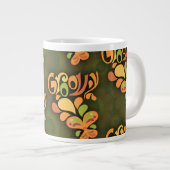 Groovy Green 6ties Butterflies Retro Muster Jumbo-Tasse (Vorderseite Rechts)