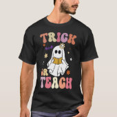 Groovy Halloween Trick or Teach Retro Floral Ghost T-Shirt (Vorderseite)