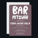 Groovy Handlettering Custom Bar Mitzvah Burgundy Einladung<br><div class="desc">Perfekte Karte, um eine Bar mitzvah anzukündigen! Handgefertigte Kunst für Sie mit Griffe auf der Vorder- und Rückseite! Vollständig anpassbar! Klicken Sie auf "Personalisieren" oben, um den Text zu bearbeiten. Klicken Sie auf "Bearbeiten mit dem Design-Tool", um die Schriftart, Farben und Platzierungen anzupassen und das Design auf der Rückseite zu...</div>