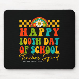 Groovy Happy 100. Tag der Schule Lehrer Squad Ange Mousepad
