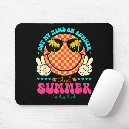 Groovy Happy Face Summer Vibes Got My Mind On Summ Mousepad (Mit Mouse)