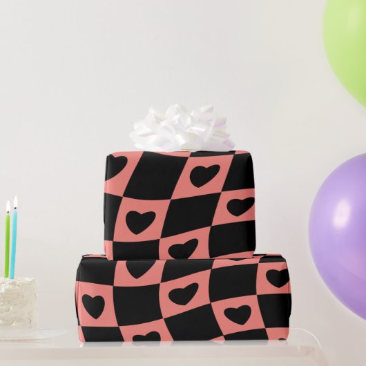 Groovy Heart Shape Checkerboard, Y2K 90s Wrappin Geschenkpapier (Partygeschenke)