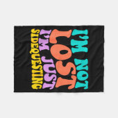 Groovy I’m Not Lost, I’m Just Sidequesting – Funny Fleecedecke (Vorderseite (Horizontal))
