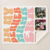 Groovy in meinem Berner Mama Era Bernese Mountain  Sherpadecke (Vorderseite (Horizontal))