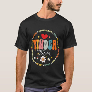 Groovy Kinder Team Administrator Lehrer Erster Tag T-Shirt