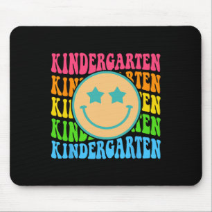 Groovy Kindergarten Vibes Gesicht Retro Lehrer Byc Mousepad