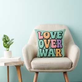 Groovy "Liebe über Krieg" Kissen