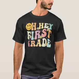Groovy Oh, 1. Stufe zurück zur Schulausbildung T-Shirt