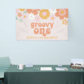 Groovy One Retro Floral Geburtstagsbanner Banner (Messeveranstaltung)