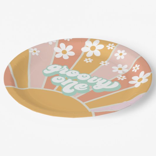 Groovy One Retro Sunshine daisy boho Pappteller (Schrägansicht)