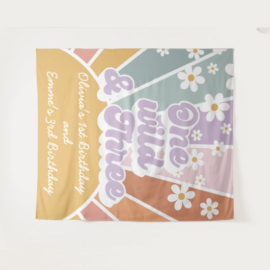 Groovy One Wild Three Retro Sunshine Rainbow Daisy Wandteppich (Vorderseite (Horizontal))