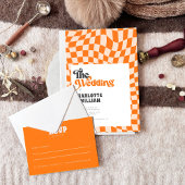 Groovy Orange Checkered Moderne Retro Hochzeit Einladung