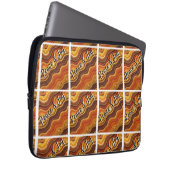 Groovy Peace & Joy Repeating Pattern Laptopschutzhülle (Vorne Rechts)