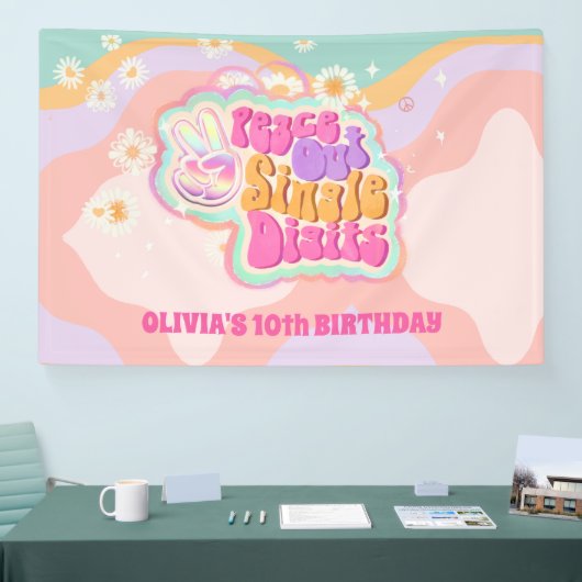 Groovy Peace Out Single Digits 10. Zeichen Banner (Messe)