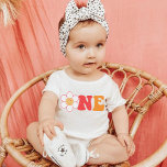 Groovy pink & orange ein erster Geburtstag Baby T-shirt<br><div class="desc">Groovy One Kleinkind Shirt - Retro Rainbow Birthday Shirt - Erstes Geburtstagskind T-Shirt.</div>
