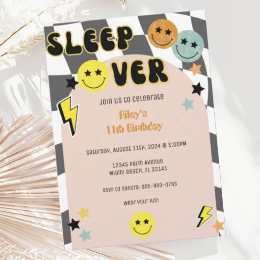 Groovy Preppy Y2K Happy Face Sleep Over Birthday Einladung