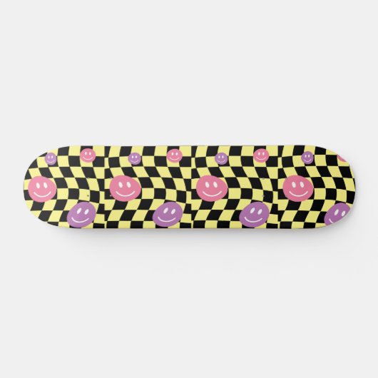 Groovy psychedelic Retro Smiley Checkerboard, Skateboard (Horizontal)