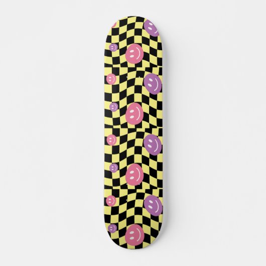 Groovy psychedelic Retro Smiley Checkerboard, Skateboard (Vorne)