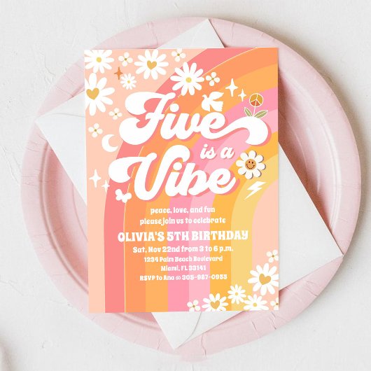 Groovy Rainbow 5. Geburtstagseinladung Einladung