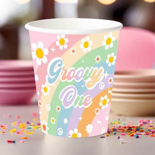 Groovy Rainbow Retro Daisy Birthday Party Pappbecher