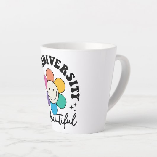 Groovy Rainbow Smiley Flower Neurodiversity Milchtasse (Rechte Ecke)