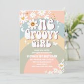 Groovy Regenbogen Daisy 1. Geburtstag Einladung (Stehend Vorderseite)