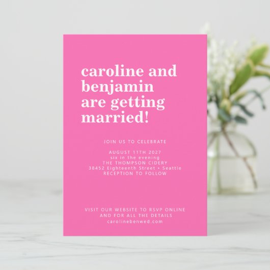 Groovy Retro 60er Blume Bright Pink Bold Wedding Einladung (Stehend Vorderseite)