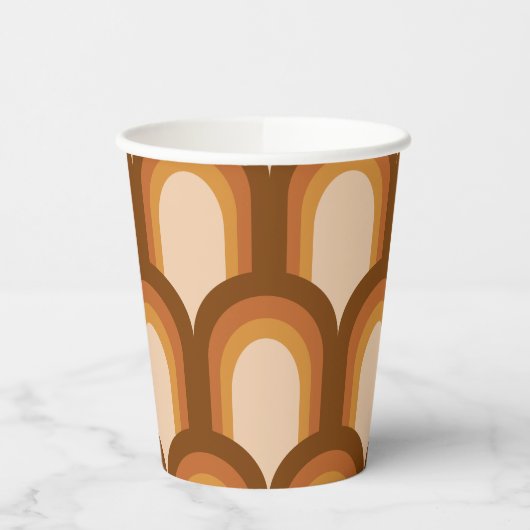 Groovy Retro 70er Muster Design in Braun Hochzeit Pappbecher (Links)