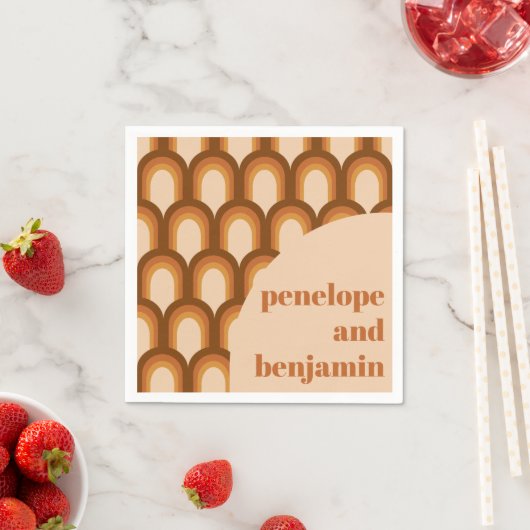 Groovy Retro 70er Pattern Brown Individuelle Name  Serviette (Beispiel)