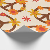 Groovy Retro Blume über Zeichen des Friedens und d Geschenkpapier (Ecke)