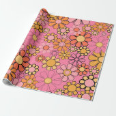 Groovy Retro Blumenmuster 60er 70er Pink Whimsical Geschenkpapier (Ungerollt)