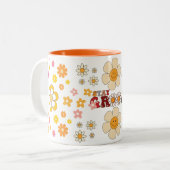 Groovy Retro Daisy Blume Pattern Boho Floral Zweifarbige Tasse (Vorderseite Links)