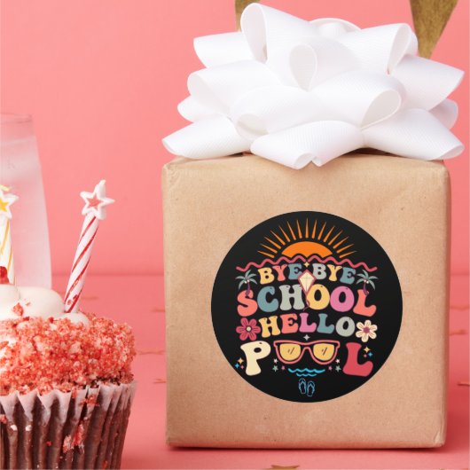 Groovy Retro Design Bye Bye School Hallo Pool Cool Runder Aufkleber (Party)