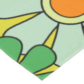 Groovy Retro Garden 60er 70er Spring Floral Patter Tischdecke (Schrägansicht)