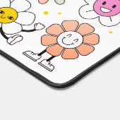 Groovy Retro Girly Happy Blume Cartoon Schreibtischunterlage (Ecke)