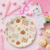 Groovy Retro Halloween Schachbrettmuster Papier Te Pappteller (Party)