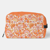 Groovy Retro Orange Florals Monogram Waschbeutel (Rückseite)