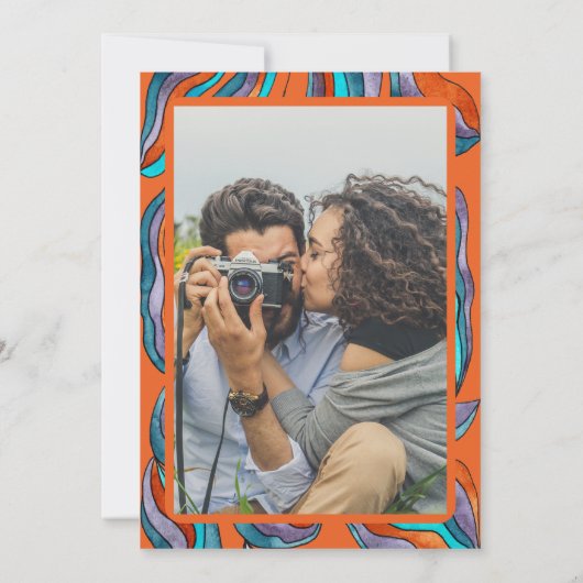 Groovy Retro Orange Foto Hochzeit Probe Dinner Einladung (Rückseite)