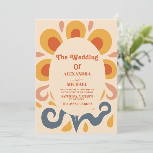 Groovy Retro Pink & Gold Wedding Einladung (Stehend Vorderseite)