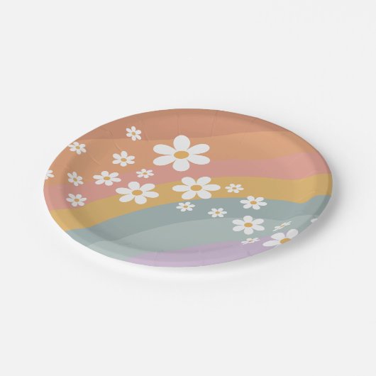 Groovy Retro Rainbow and Daisy Paper Plate Pappteller (Schrägansicht)